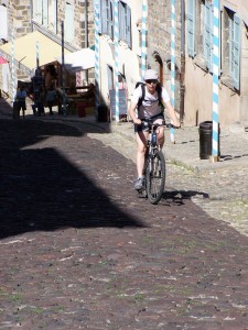 Rue des Tables - Cathédrale du Puy