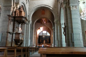 Intérieur de la cathédrale du Puy en Velay