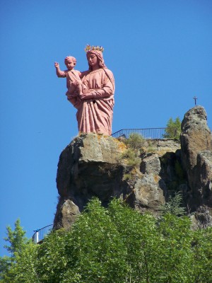 Statue Notre Dame de France au Puy en Velay