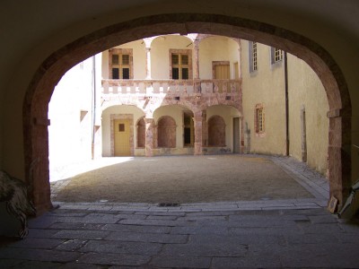 Château de Saint Alban sur Limagnole